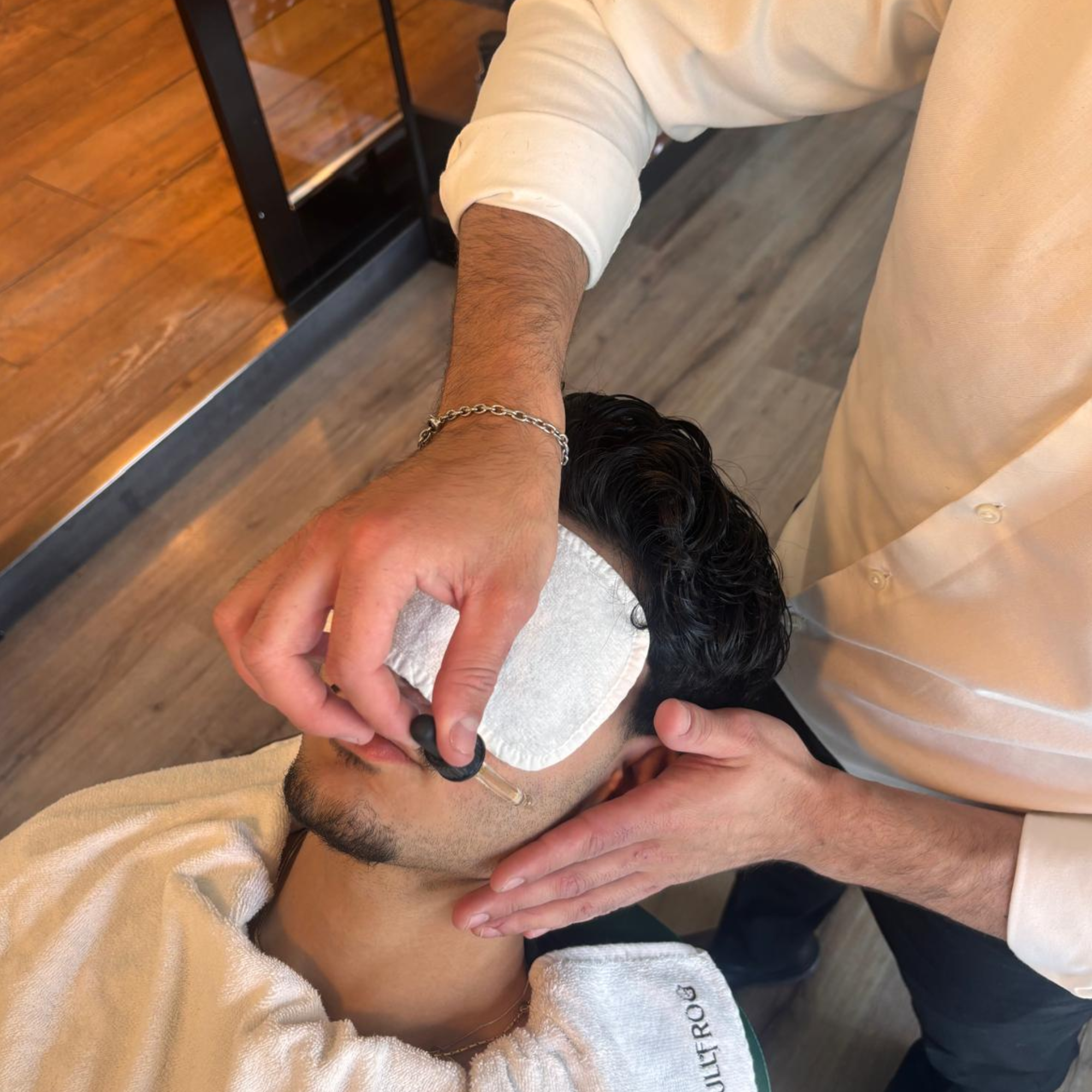 Barber L'eon Bellessere 4
